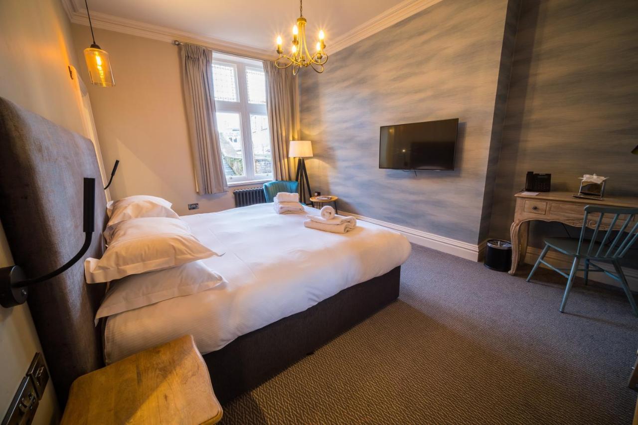 The Fleece Hotel Richmond ริชมอนด์ ภายนอก รูปภาพ