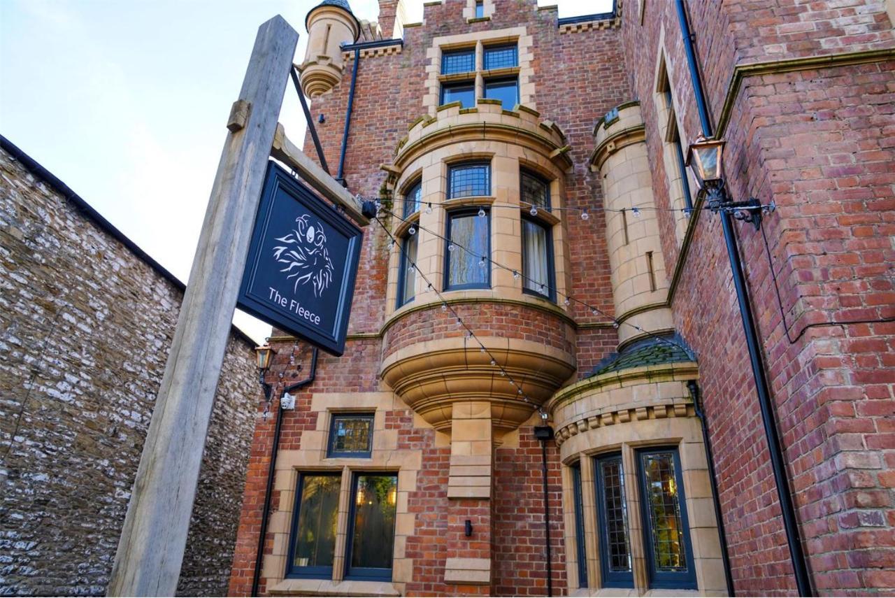 The Fleece Hotel Richmond ริชมอนด์ ภายนอก รูปภาพ