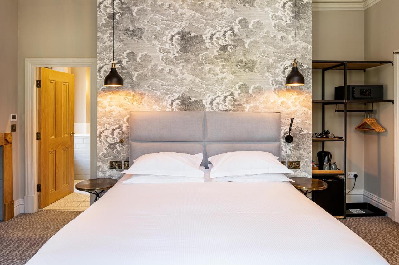The Fleece Hotel Richmond ริชมอนด์ ภายนอก รูปภาพ