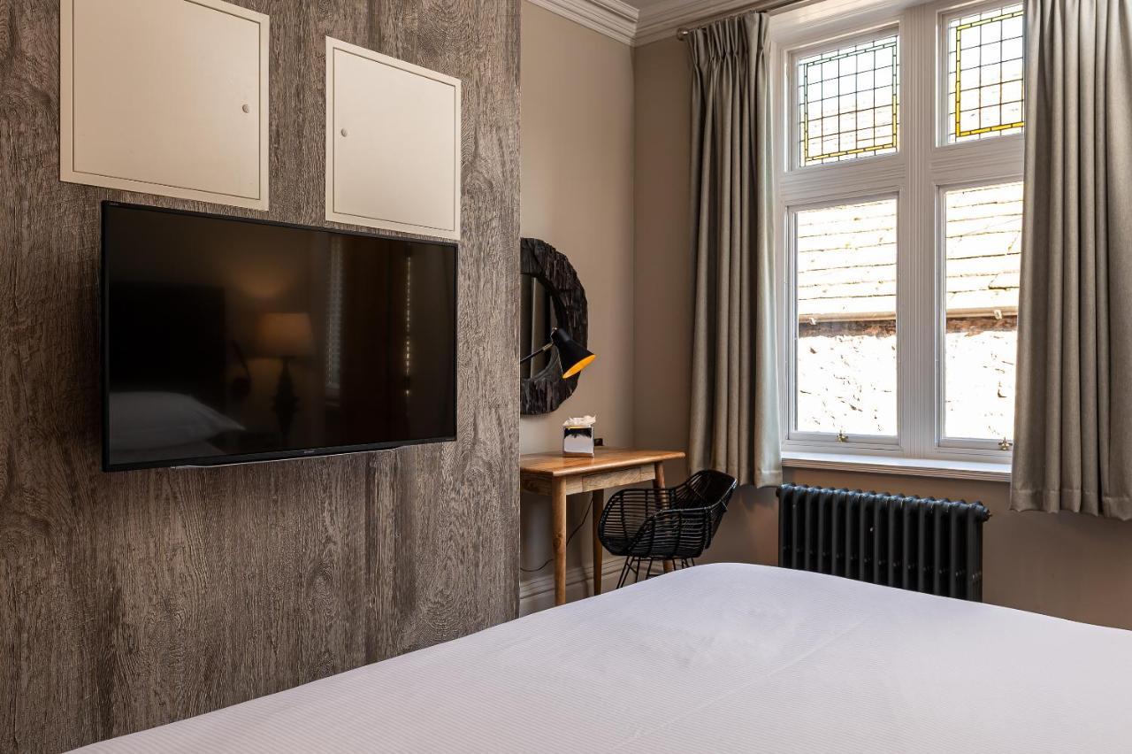 The Fleece Hotel Richmond ริชมอนด์ ภายนอก รูปภาพ