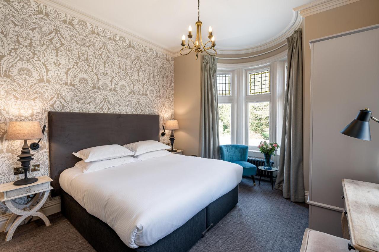 The Fleece Hotel Richmond ริชมอนด์ ภายนอก รูปภาพ