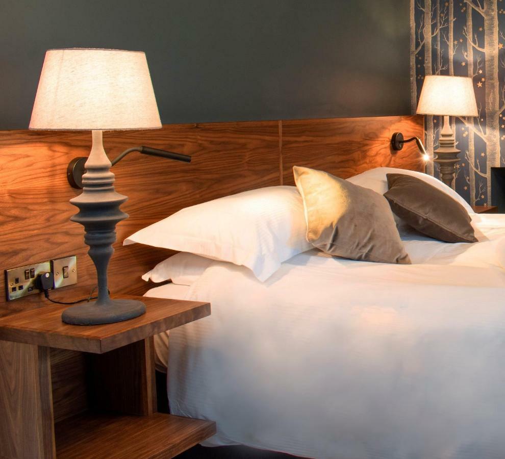 The Fleece Hotel Richmond ริชมอนด์ ภายนอก รูปภาพ